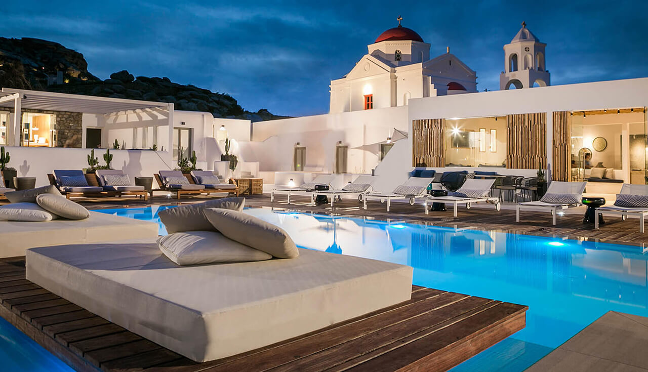 Amyth of Mykonos Super Paradise
