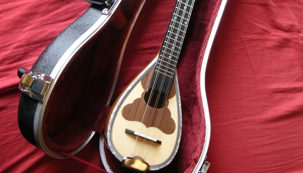 The Instrumentation of Rebetiko Music Explained