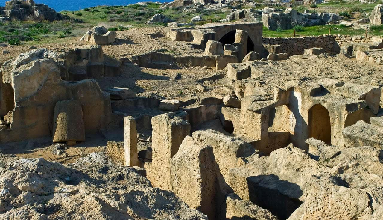 Who was Buried in the Tombs of the Kings