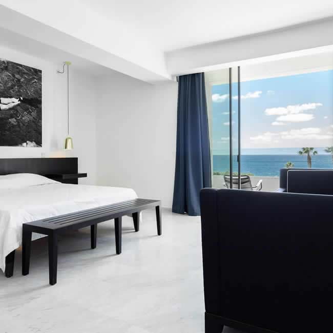 Deluxe Two Bedroom Sea View Suite