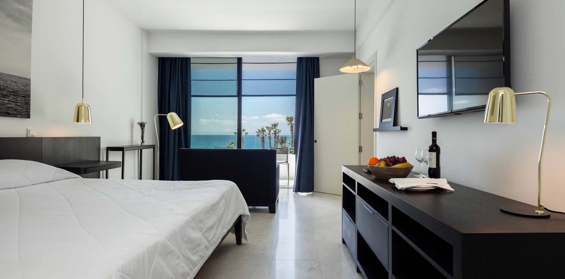 One-bedroom Sea View Suite