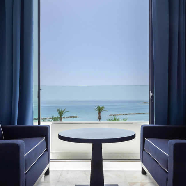 Connecting Superior Sea View Room	